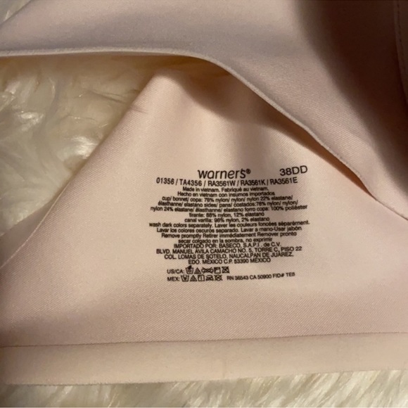 New! Warner's No Side Effects® Underwire Contour Bra - Picture 5 of 5